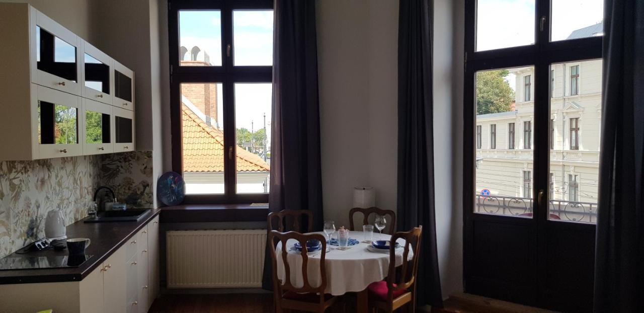 Astronomiczny Apartament , Mieszkanie 2 Pokojowe. Parking. Stary Toruń Esterno foto