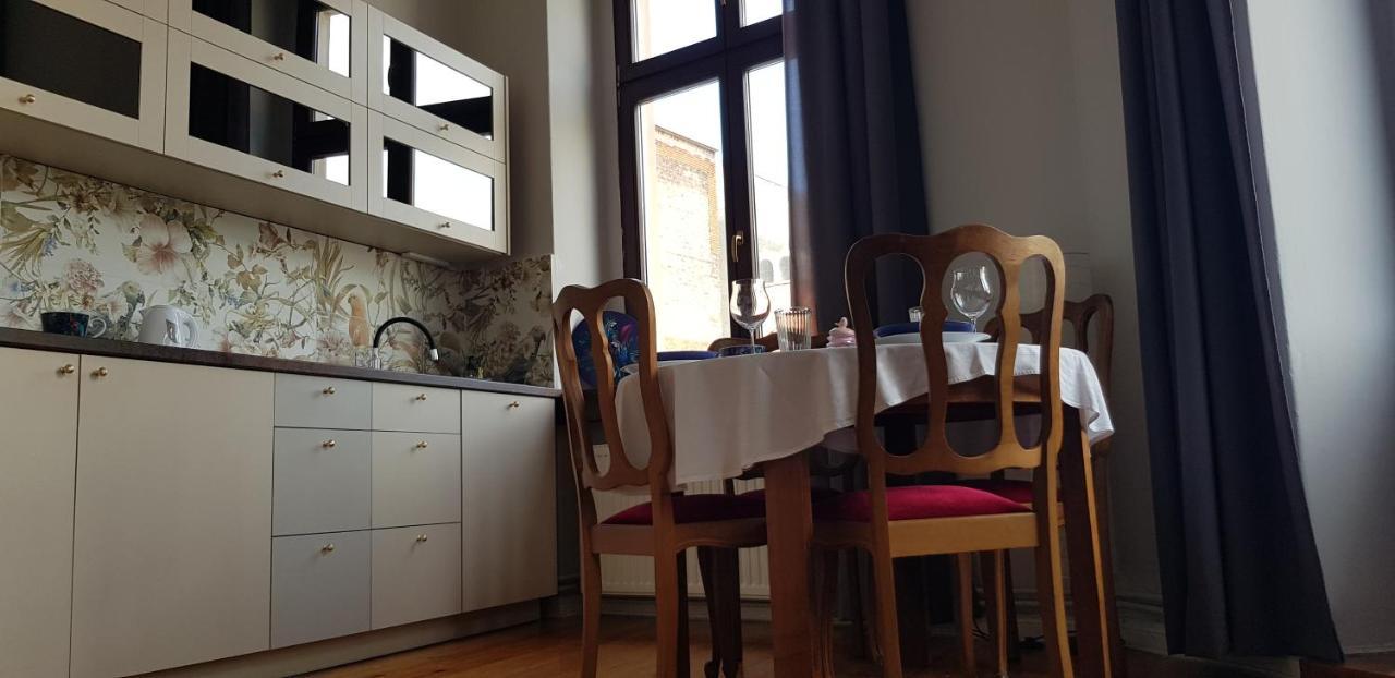 Astronomiczny Apartament , Mieszkanie 2 Pokojowe. Parking. Stary Toruń Esterno foto