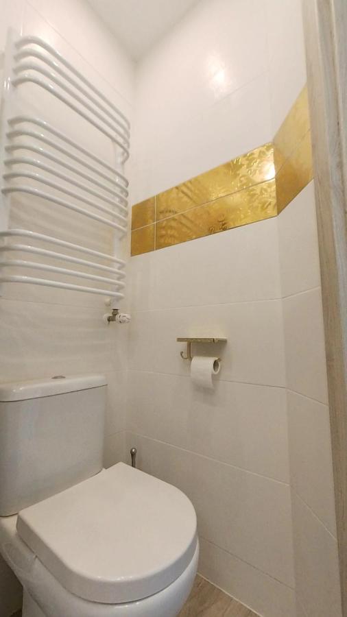 Astronomiczny Apartament , Mieszkanie 2 Pokojowe. Parking. Stary Toruń Esterno foto